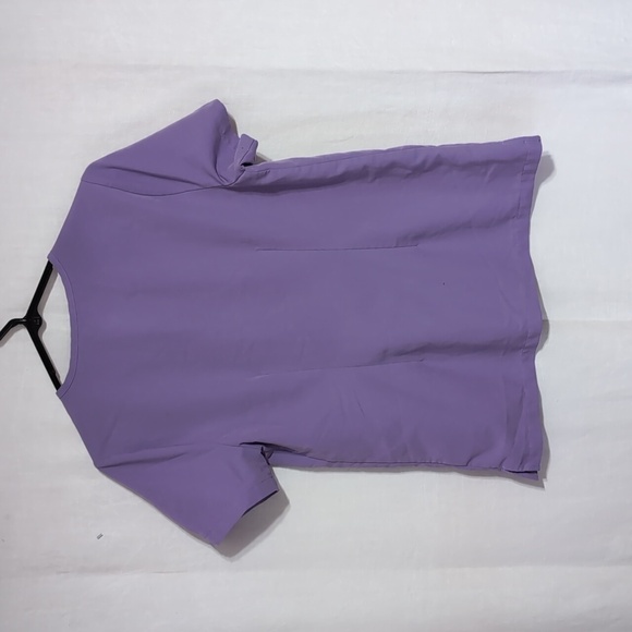 Jaanuu Lavender Purple Short Sleeve Vneck Scrub Top Size Extra Small - Picture 5 of 5